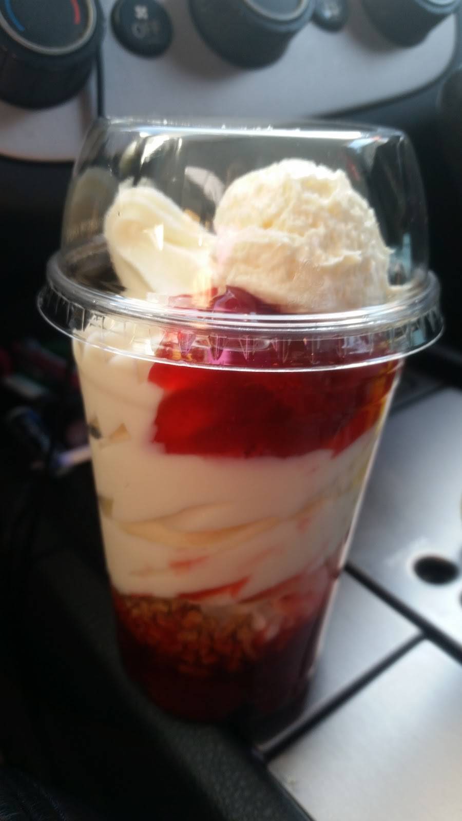 Checkers | restaurant | 461 Fulton Ave, Hempstead, NY 11550, USA | 5165652906 OR +1 516-565-2906