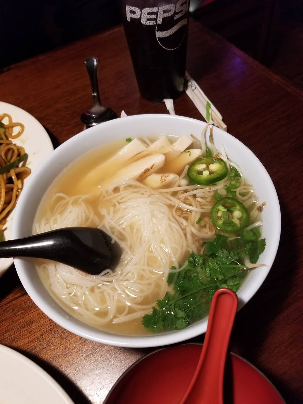 Mr Noodle & Rice | restaurant | 19 Weems Ln, Winchester, VA 22601, USA | 5406624213 OR +1 540-662-4213