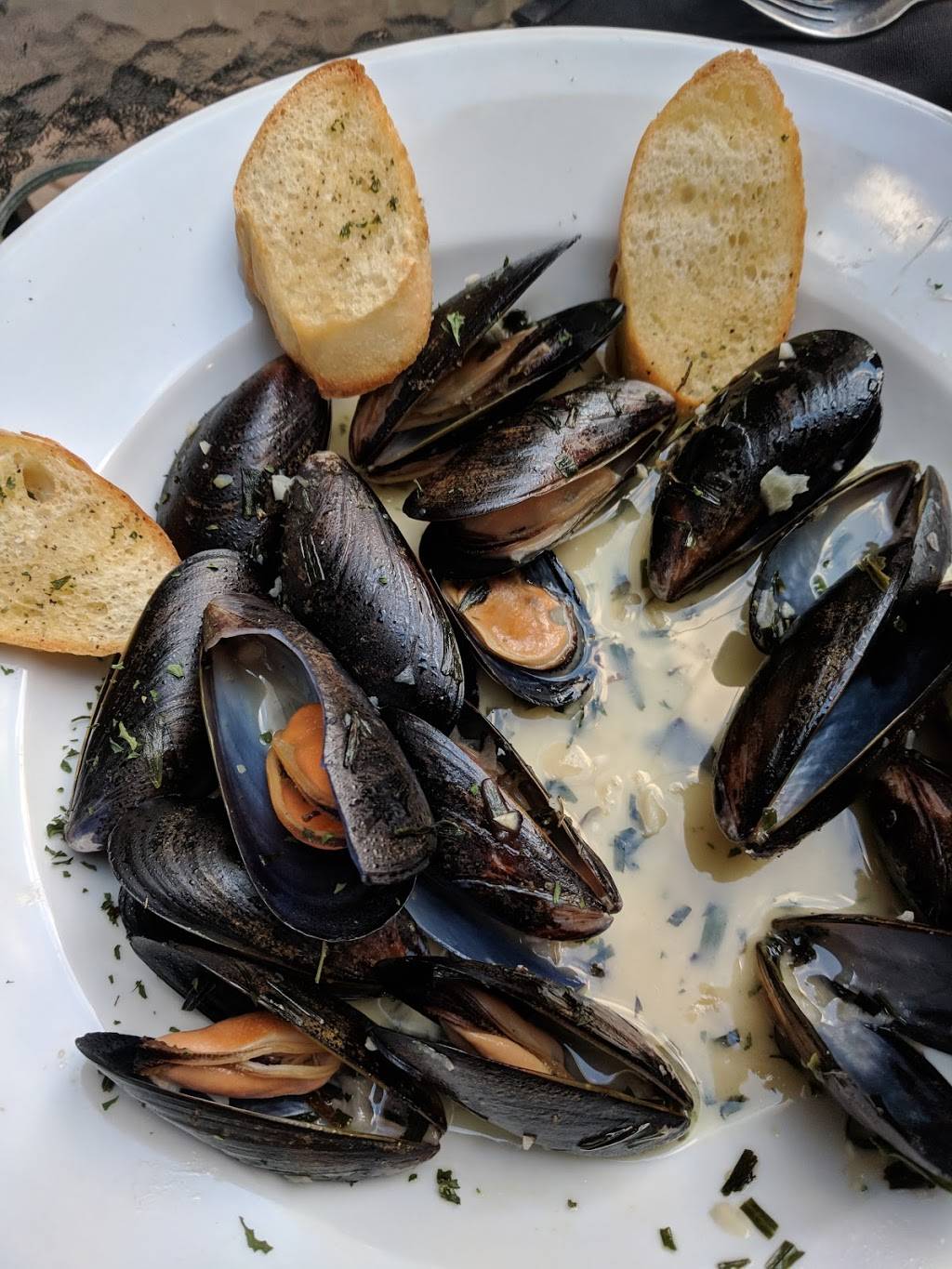 Gershwins | restaurant | 332 Granby St, Norfolk, VA 23510, USA | 7572260814 OR +1 757-226-0814