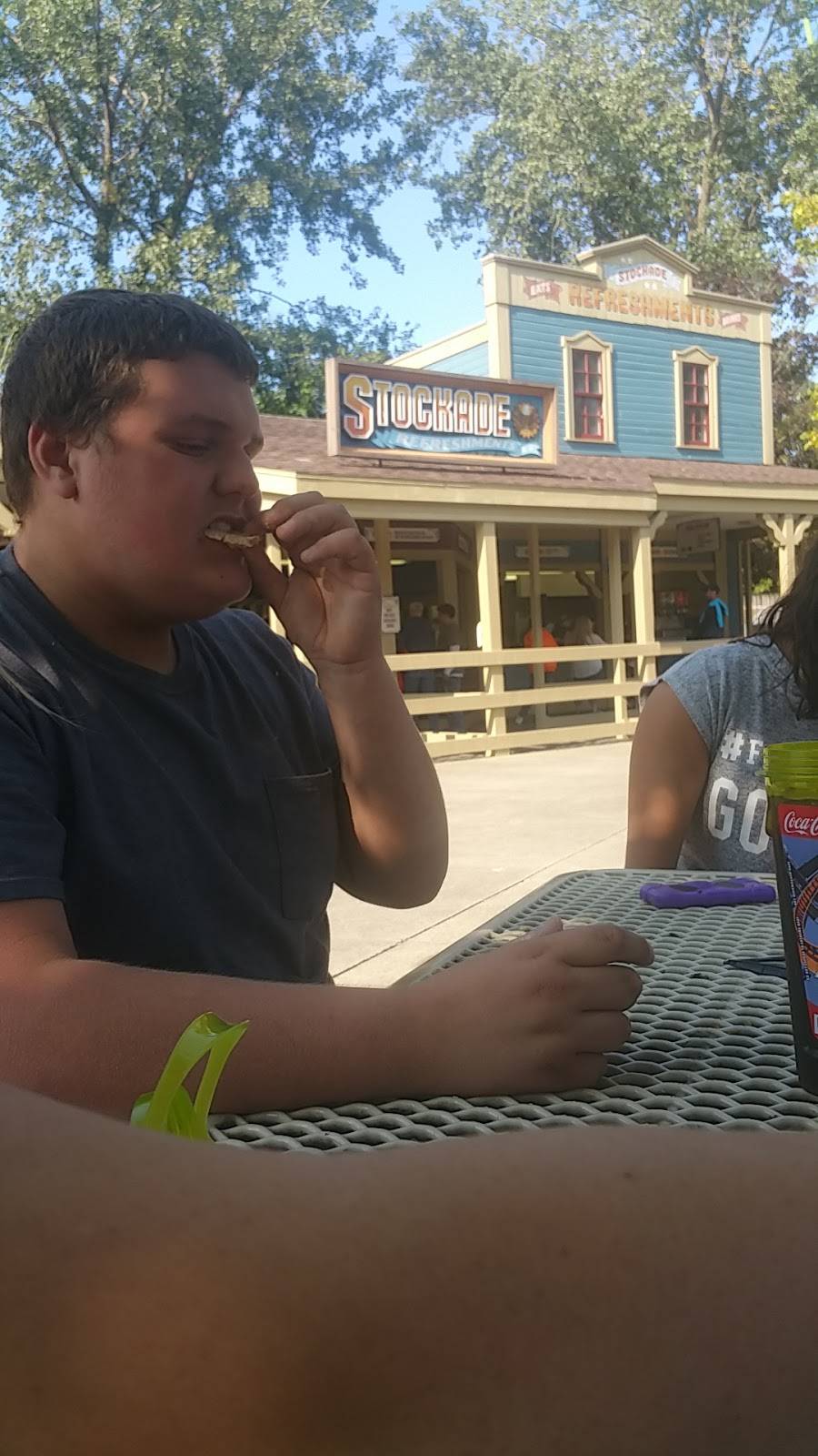 Stockade Refreshments | restaurant | 1870 Frontier Town Dr, Sandusky, OH 44870, USA | 4196272350 OR +1 419-627-2350