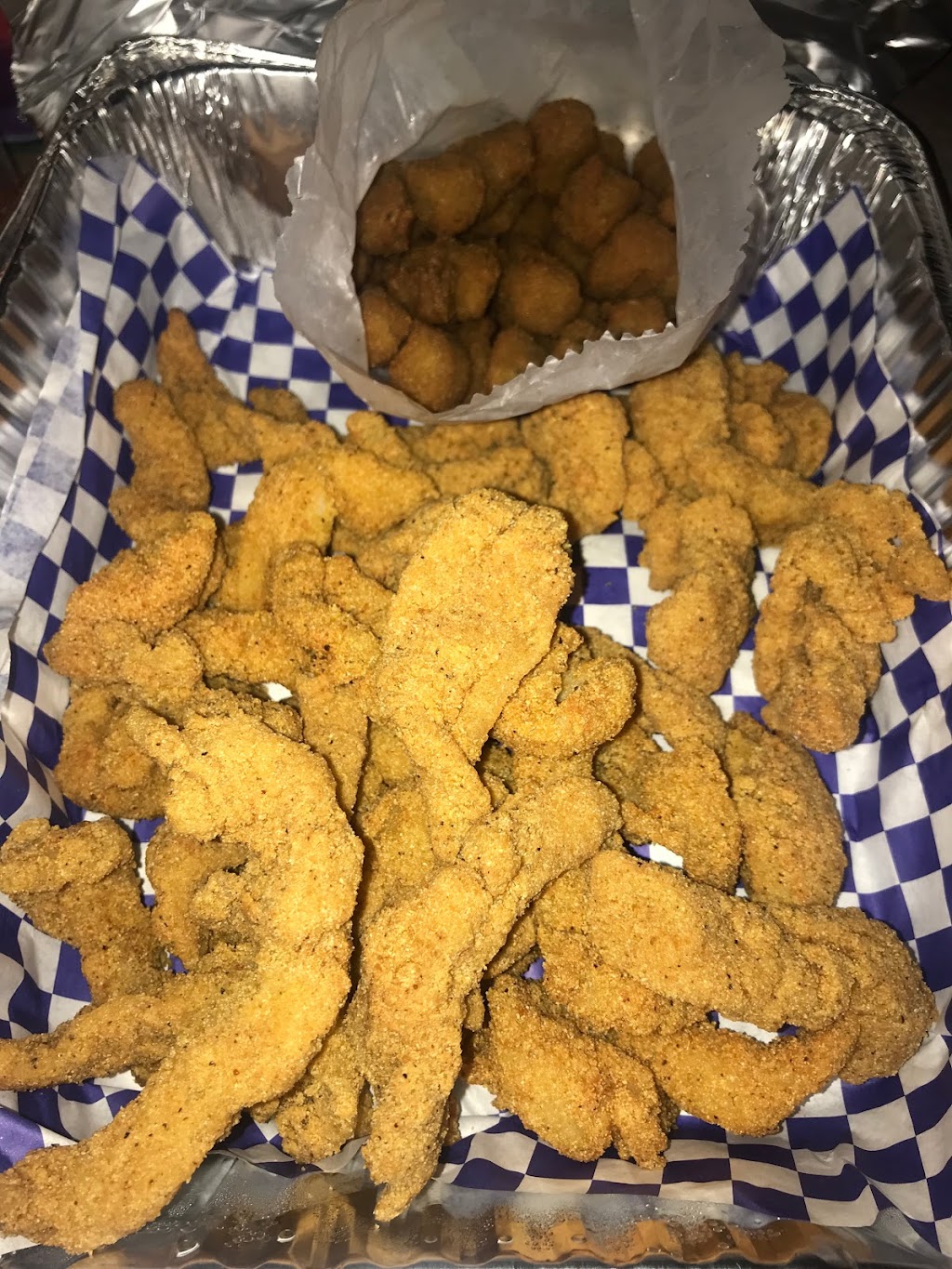 Charlie Ds Express | restaurant | 12323 E US Hwy 40, Independence, MO 64055, USA | 8162167322 OR +1 816-216-7322