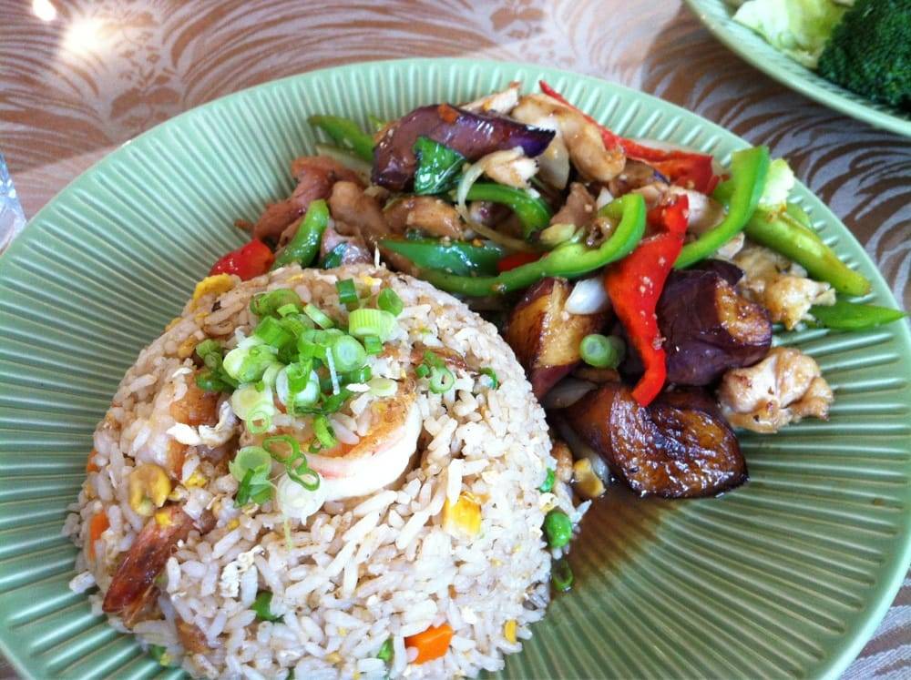 Grandmas Thai Kitchen | restaurant | 13230 Burbank Blvd, Van Nuys, CA 91401, USA | 8187859036 OR +1 818-785-9036