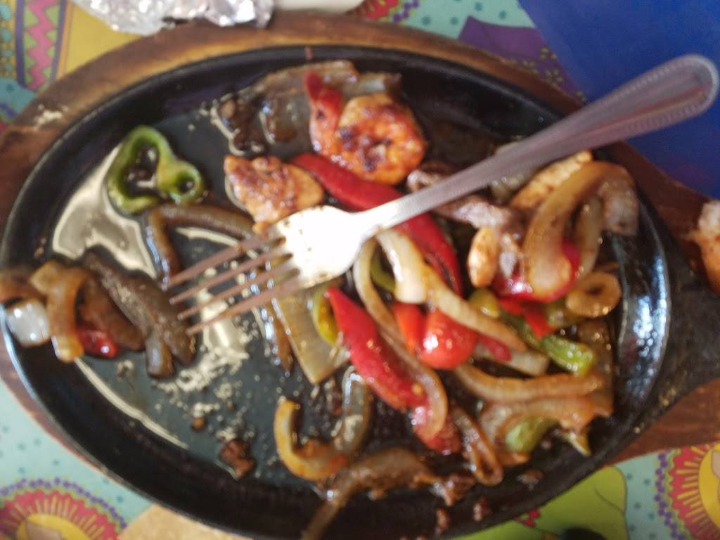 Saritas Mexican Food | restaurant | 8075 San Miguel Canyon Rd, Salinas, CA 93907, USA | 8316630229 OR +1 831-663-0229