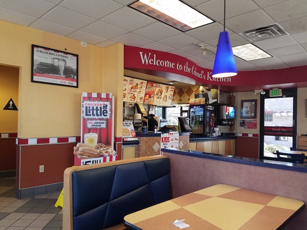 KFC | restaurant | 2350 Las Posas Rd, Camarillo, CA 93010, USA | 8053881883 OR +1 805-388-1883