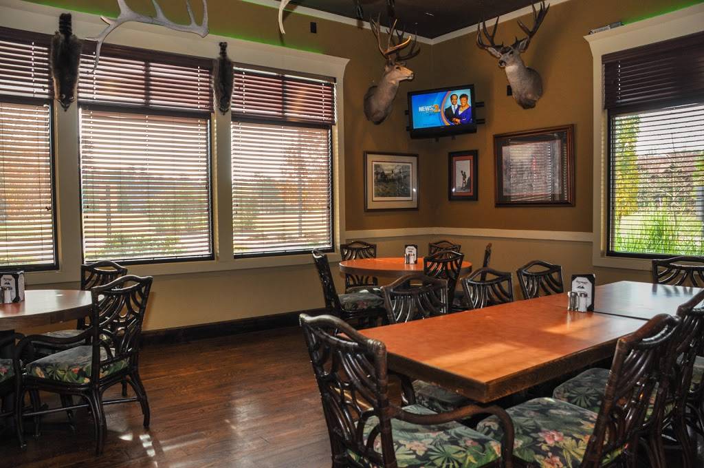 The Huntsmans Grill | restaurant | 561 E Rochambeau Dr, Williamsburg, VA 23188, USA | 7572295467 OR +1 757-229-5467