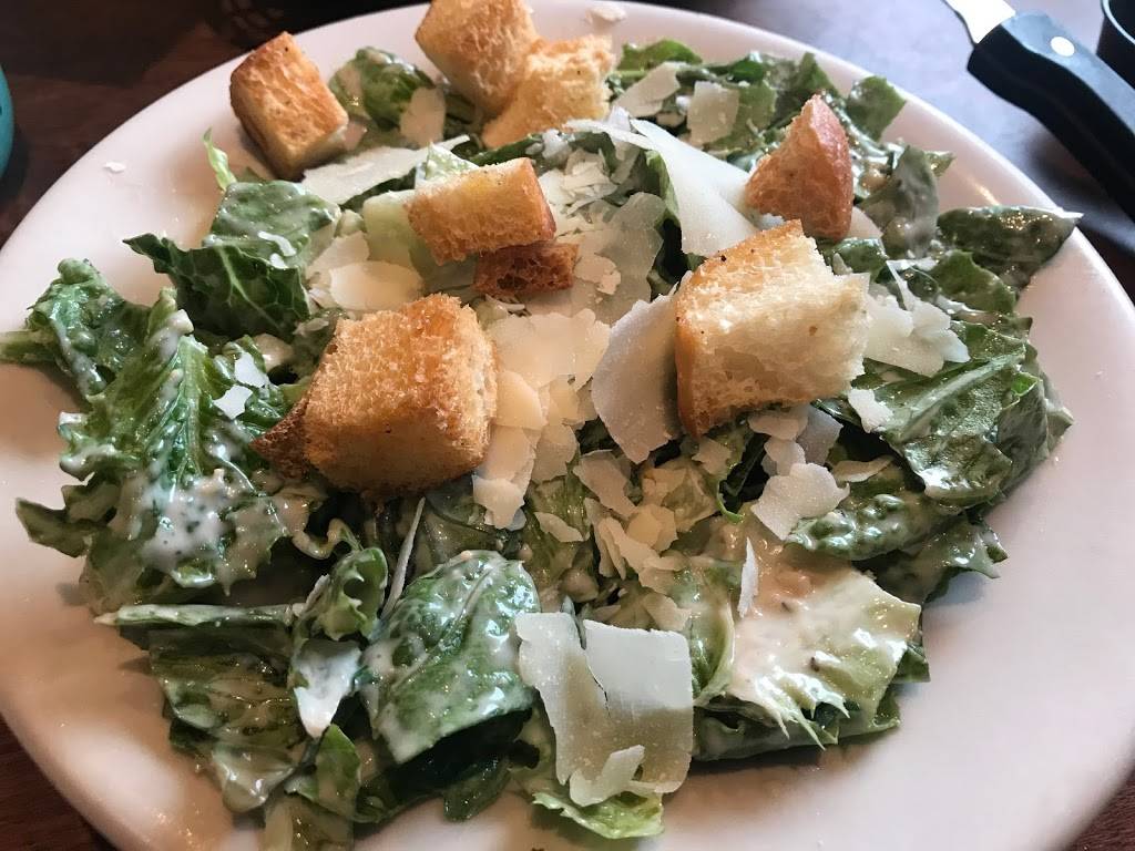 Logans Roadhouse | restaurant | 3160 Gulf Fwy S, Dickinson, TX 77539, USA | 2816140200 OR +1 281-614-0200