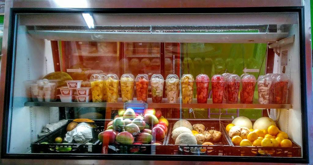Frutix Jugos | meal takeaway | 1445 Florence St, Aurora, CO 80010, USA | 7207288196 OR +1 720-728-8196