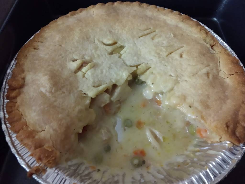 Zooks Homemade Chicken Pies | restaurant | 3194 Harvest Dr, Ronks, PA 17572, USA | 7177680239 OR +1 717-768-0239