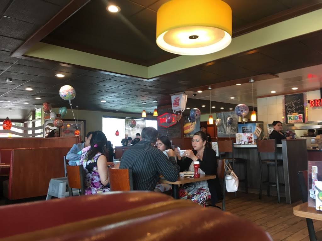 Dennys | restaurant | 1190 S Mt Vernon Ave, Colton, CA 92324, USA | 9098258612 OR +1 909-825-8612