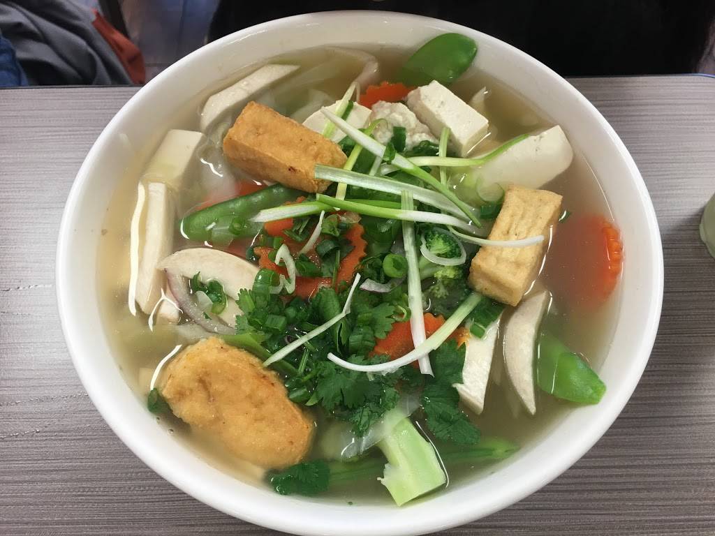 Kims Pho & Grill | restaurant | 11550 Louetta Rd #100a, Houston, TX 77070, USA | 7133800088 OR +1 713-380-0088