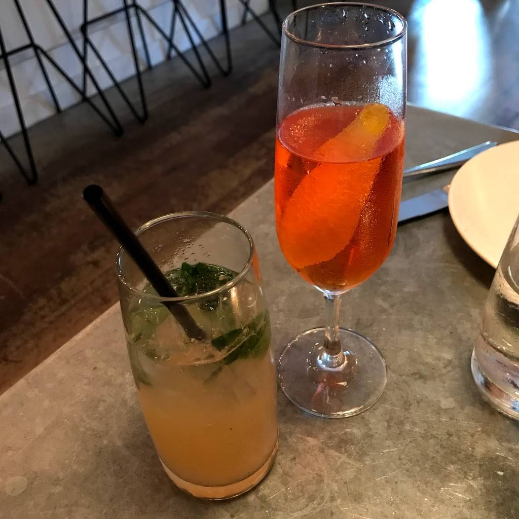 Pizzeria Sirenetta | restaurant | 568 Amsterdam Ave, New York, NY 10024, USA | 2127997401 OR +1 212-799-7401