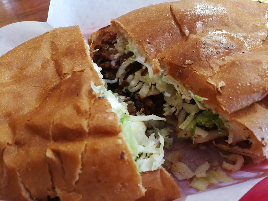 Taqueria Azteca | restaurant | 303 E Irving Park Rd, Wood Dale, IL 60191, USA | 6306169119 OR +1 630-616-9119