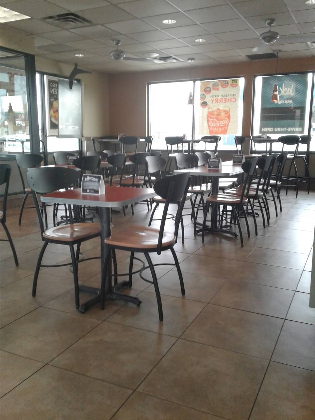 Jack in the Box | restaurant | 12235 Jones Rd, Houston, TX 77070, USA | 2818947331 OR +1 281-894-7331