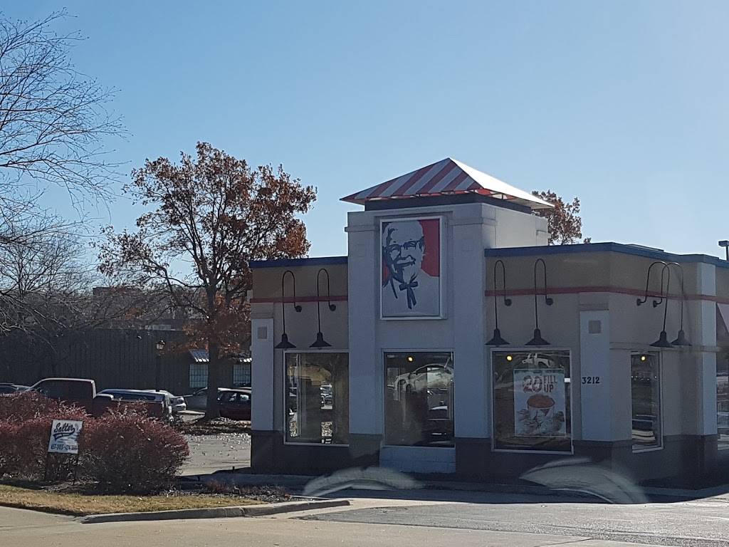 KFC | restaurant | 3212 Clark Ln, Columbia, MO 65202, USA | 5734743000 OR +1 573-474-3000
