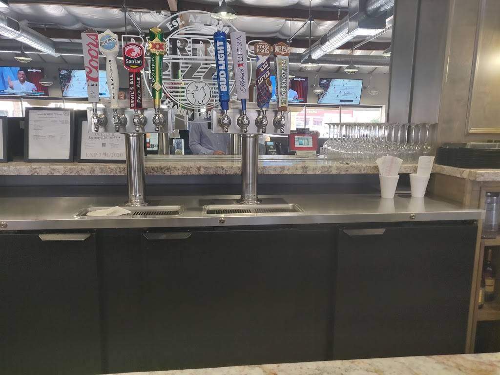 Barros Pizza | restaurant | 2515 N Scottsdale Rd #12, Scottsdale, AZ 85257, USA | 4809461122 OR +1 480-946-1122