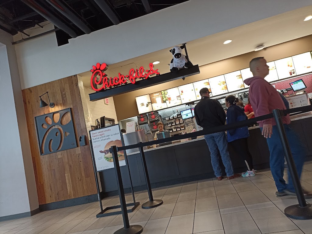 Chick-fil-A | restaurant | 5300 I-35 Suite 171, Laredo, TX 78041, USA | 9567222328 OR +1 956-722-2328