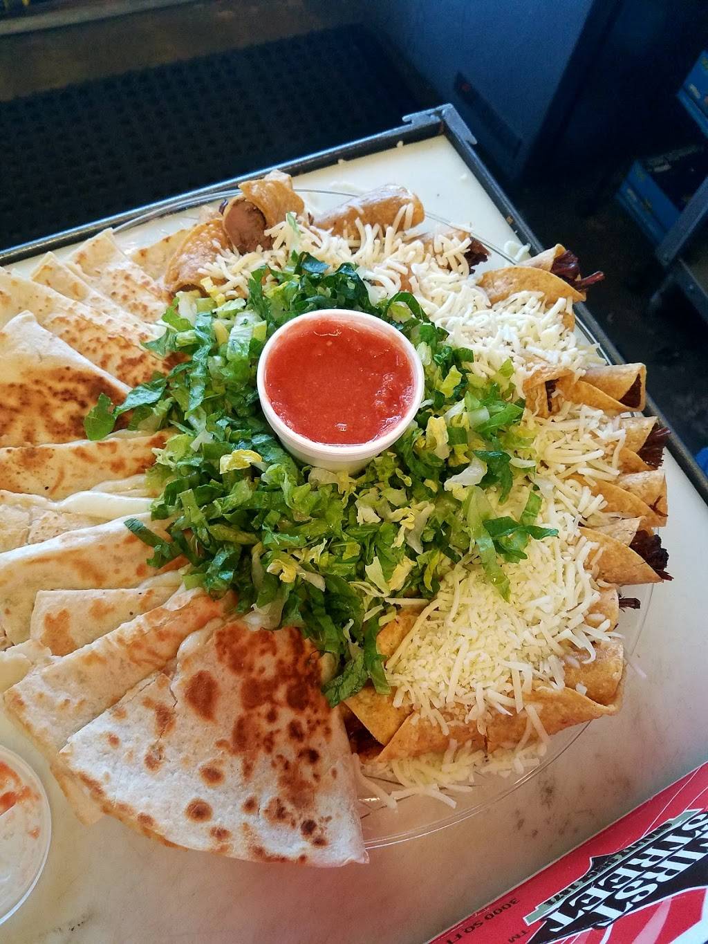 Cristal Bakery | bakery | 3136, 704 O St, Sanger, CA 93657, USA | 5598756172 OR +1 559-875-6172