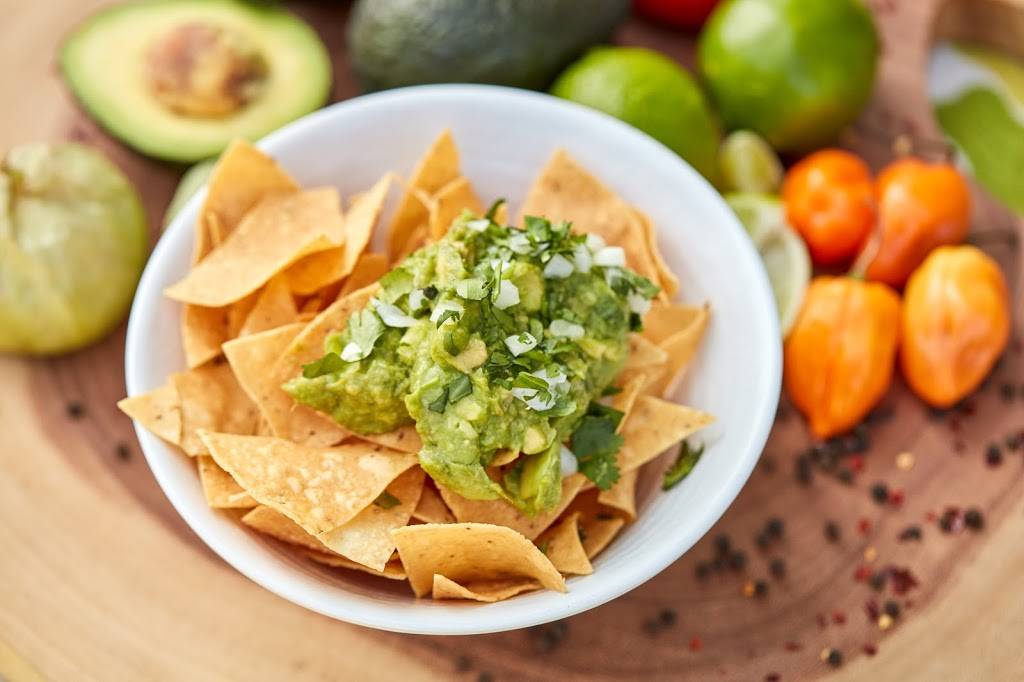 Rubios Coastal Grill | restaurant | 4021 S Mooney Blvd, Visalia, CA 93277, USA | 5593721960 OR +1 559-372-1960