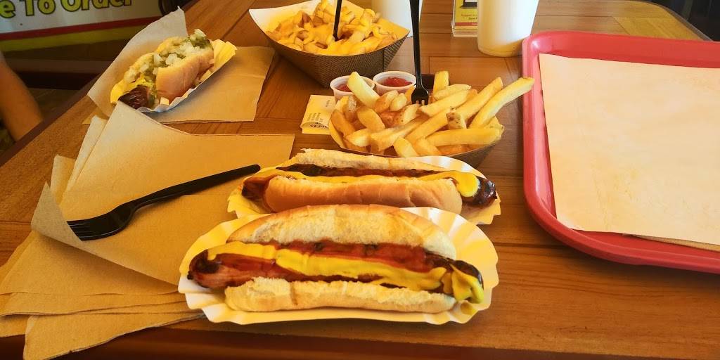 Webbers Hot Dogs | restaurant | 3590 Webber St, Sarasota, FL 34239, USA | 9419259608 OR +1 941-925-9608
