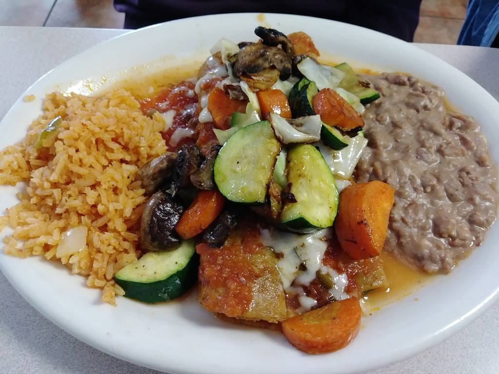 Mas Queso Tex Mex | restaurant | 1504 S 3rd St, Mabank, TX 75147, USA | 9038878010 OR +1 903-887-8010
