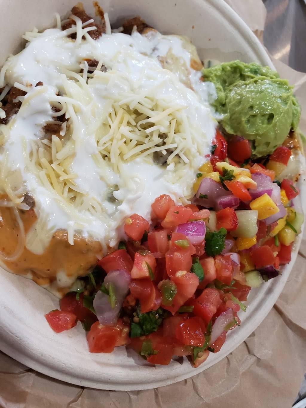 QDOBA Mexican Eats | restaurant | 10550 E Garden Dr Suite 101, Aurora, CO 80012, USA | 3037450672 OR +1 303-745-0672