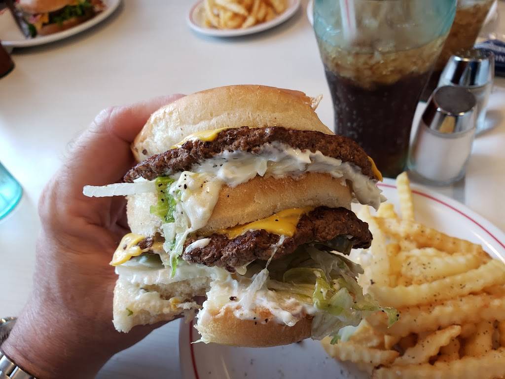 Frischs Big Boy | restaurant | 5760 Wooster Pike, Cincinnati, OH 45227, USA | 5132712105 OR +1 513-271-2105