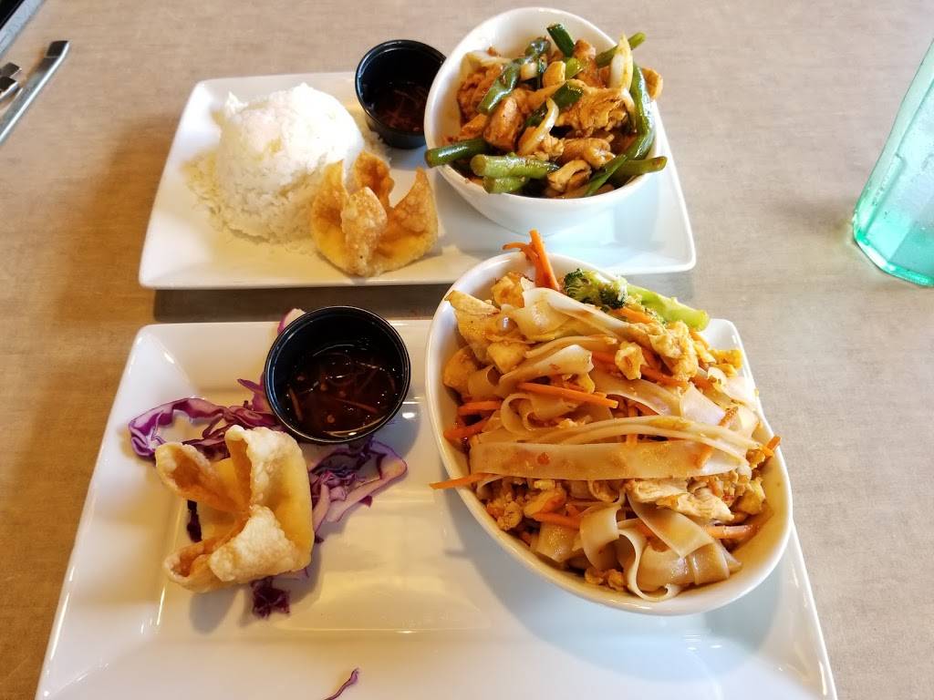 Lulus Thai Noodle Shop | restaurant | 2701 W 47th Ave, Westwood, KS 66205, USA | 9136775858 OR +1 913-677-5858