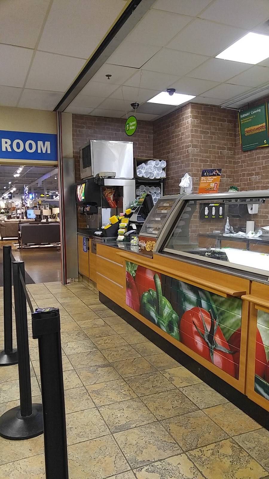 Subway | meal takeaway | 8820 American Way, Englewood, CO 80112, USA | 7208738776 OR +1 720-873-8776