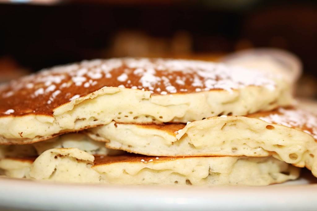 Les Brothers Restaurant | restaurant | 7730 95th St, Hickory Hills, IL 60457, USA | 7082330333 OR +1 708-233-0333