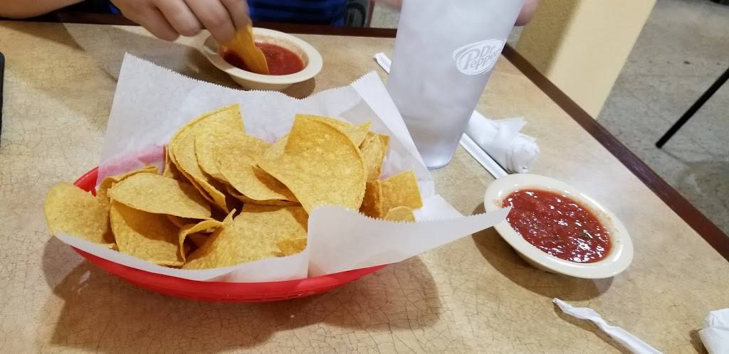 Los Hermanos Macias | restaurant | 208 E Broadway St, Drumright, OK 74030, USA | 9187298065 OR +1 918-729-8065