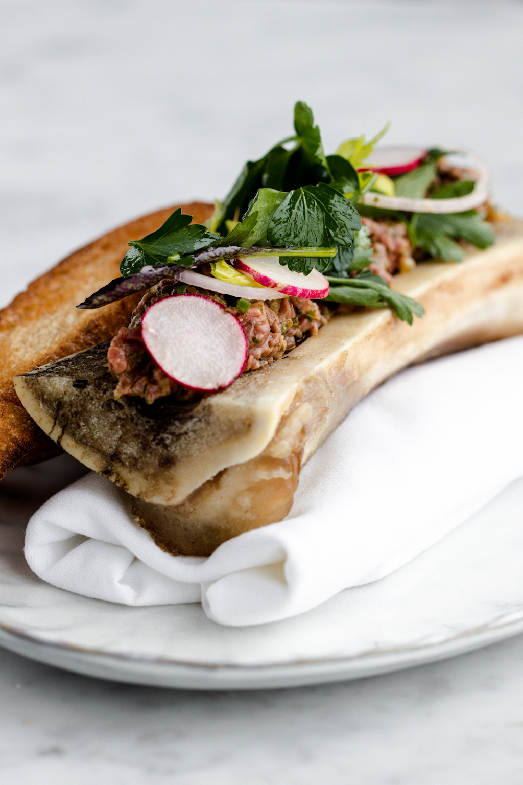 Enchanté Bistro | restaurant | 210 Hampton Rd, Southampton, NY 11968, USA | 6318109020 OR +1 631-810-9020