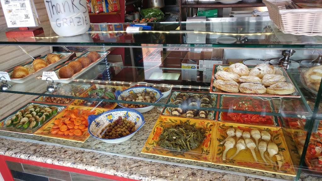 Tuttorosso Pizzeria | meal delivery | 7863 Blind Pass Rd, St Pete Beach, FL 33706, USA | 7278009864 OR +1 727-800-9864