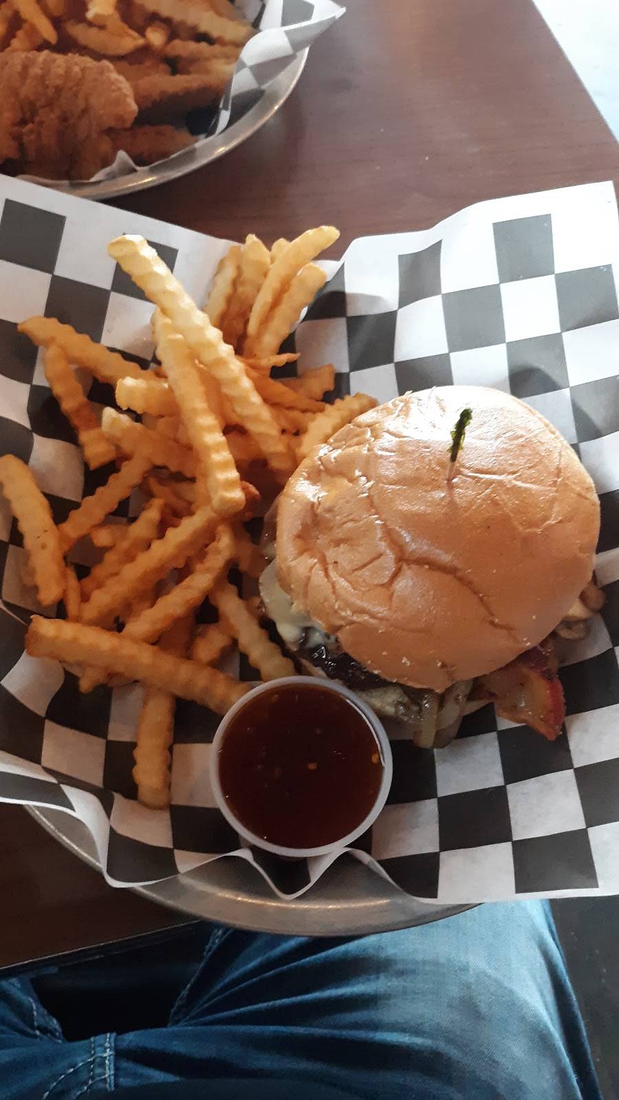 The Pigeon Inn | restaurant | White Pigeon, MI 49099, USA | 2694642032 OR +1 269-464-2032