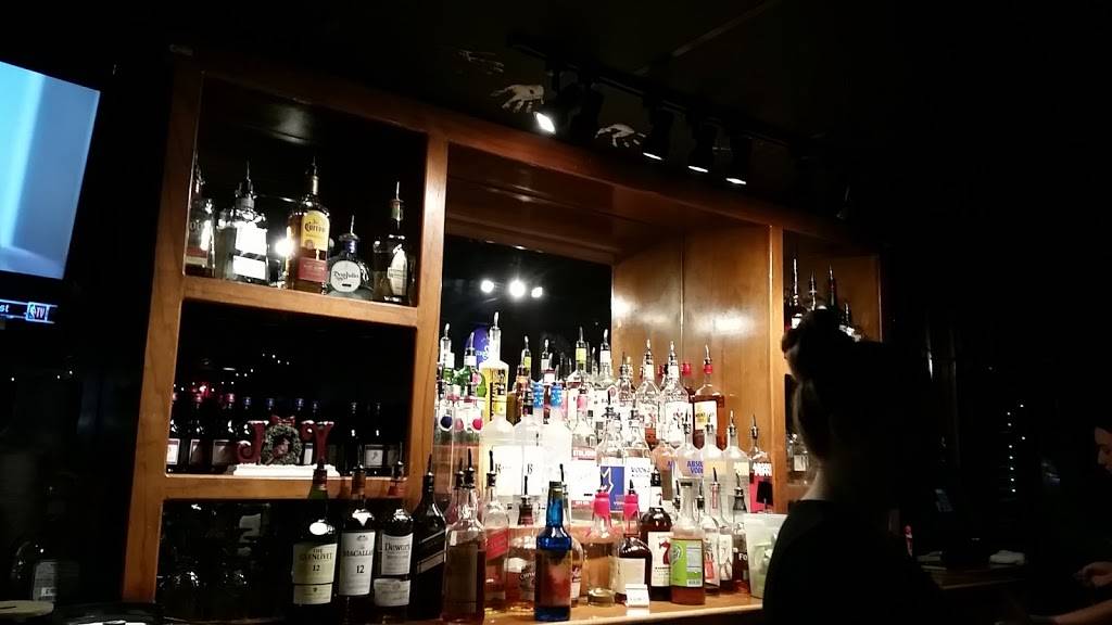 Lumpys Sports Grill NW Expressway | restaurant | 5909 Northwest Expy, Oklahoma City, OK 73132, USA | 4057287000 OR +1 405-728-7000