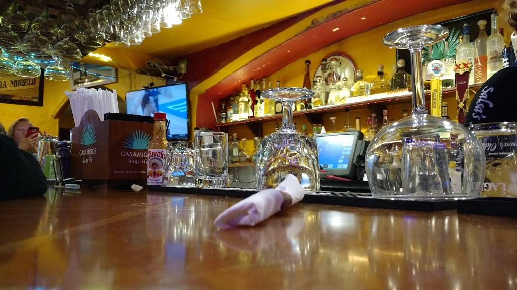 Salsas Mexican Grill | restaurant | 4160 Grape Rd, Mishawaka, IN 46545, USA | 5743874547 OR +1 574-387-4547