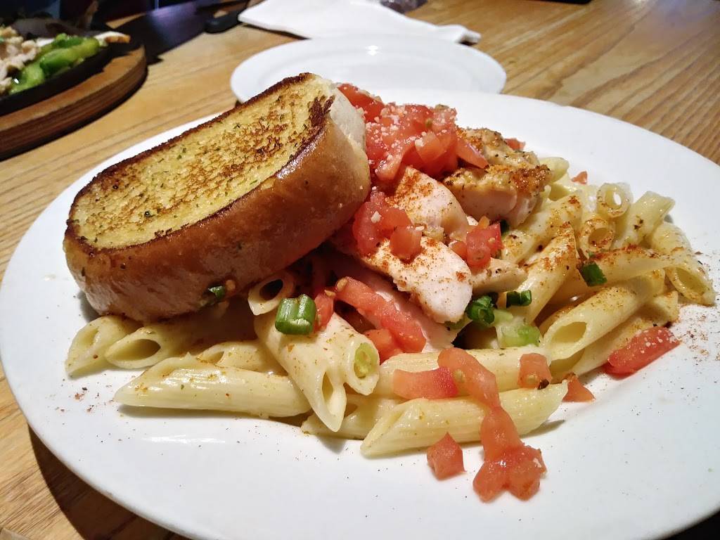 Chilis Grill & Bar | meal takeaway | 80 US-6 suite 208, Baldwin Place, NY 10505, USA | 9146210216 OR +1 914-621-0216