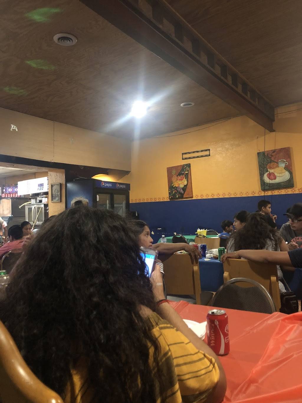 Taqueria yRestaurante los 3 Hermanos | restaurant | 5224 E Truman Rd, Kansas City, MO 64127, USA | 8166165621 OR +1 816-616-5621