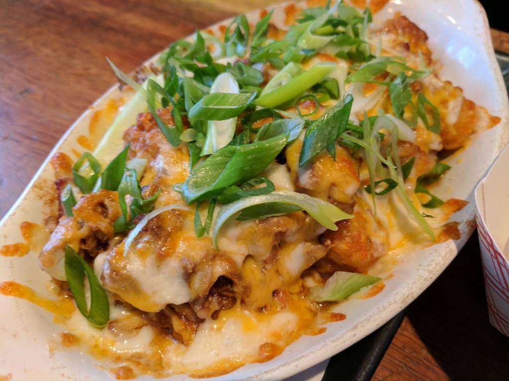 Woodbury | restaurant | 685 3rd St, San Francisco, CA 94107, USA | 4154759398 OR +1 415-475-9398