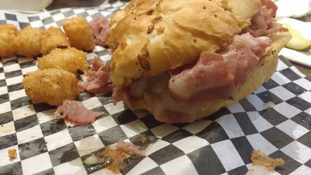 Oxford Tap Room | restaurant | 36 S Washington St, Oxford, MI 48371, USA | 2482360380 OR +1 248-236-0380