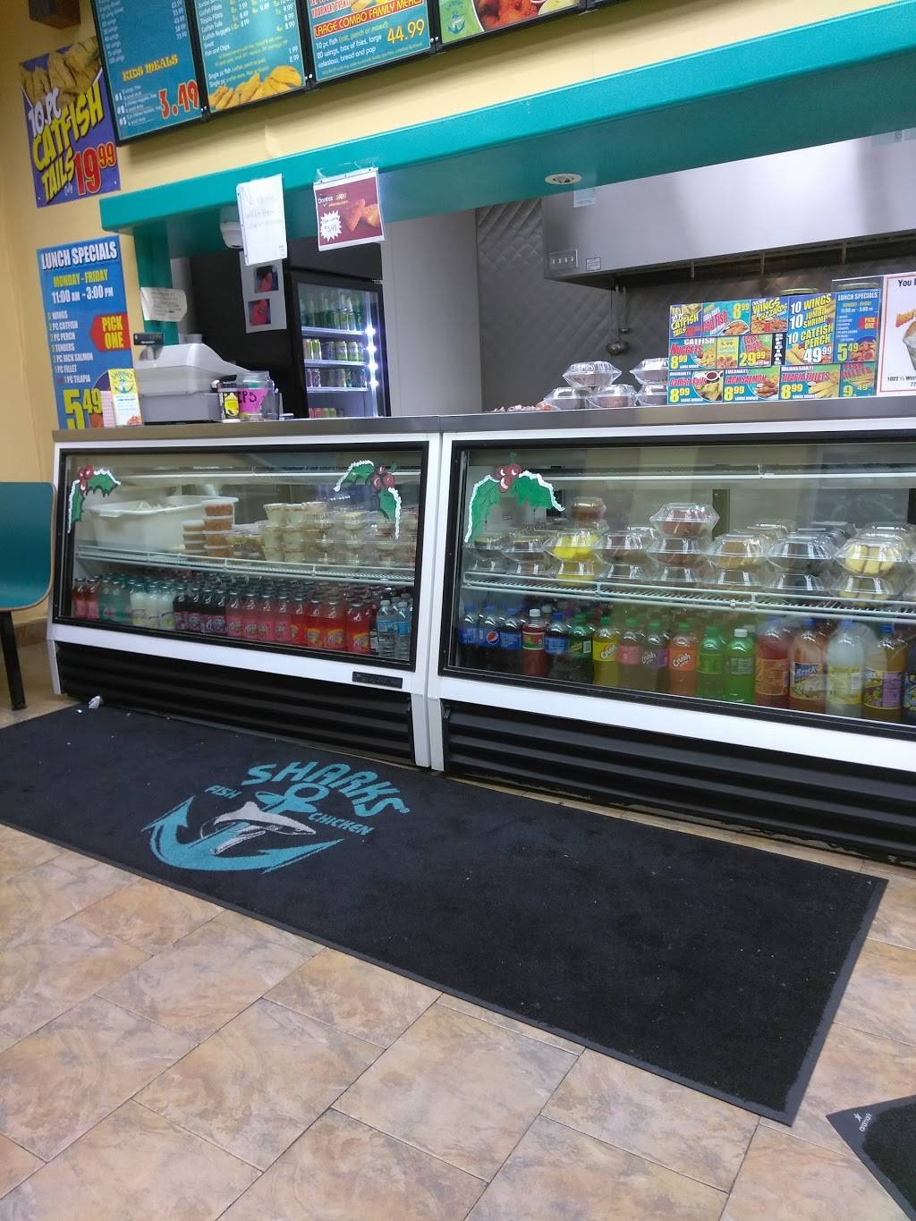 Sharks 167th - Country Club Hills, IL | restaurant | 4241 167th St, Country Club Hills, IL 60478, USA | 7089220222 OR +1 708-922-0222