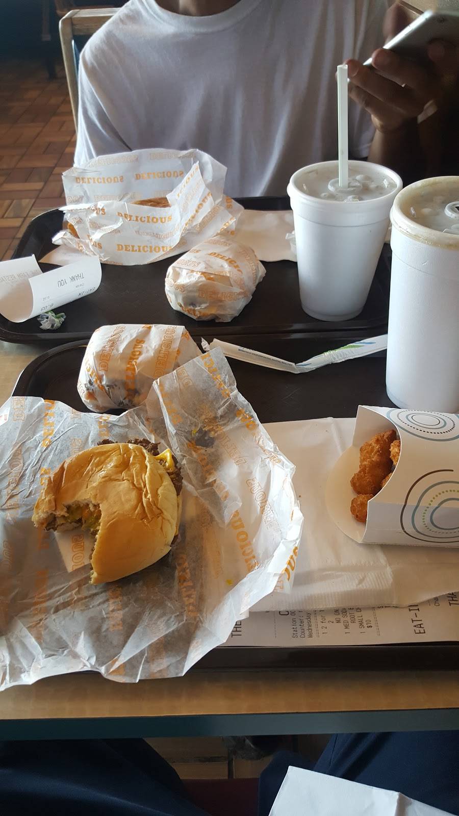 The Farm Restaurant | restaurant | 3810 Durand Ave, Racine, WI 53405, USA | 2626341267 OR +1 262-634-1267