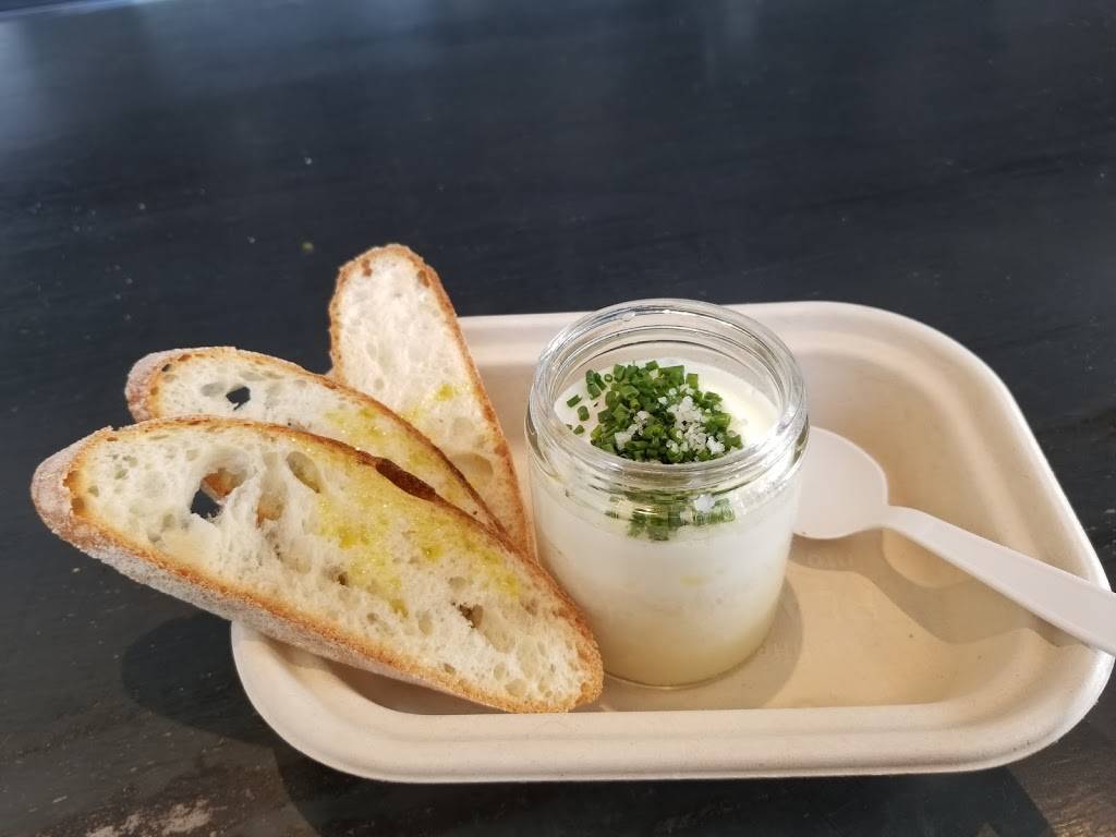 Eggslut | restaurant | 8500 Beverly Blvd unit 101, Los Angeles, CA 90048, USA | 3109753822 OR +1 310-975-3822