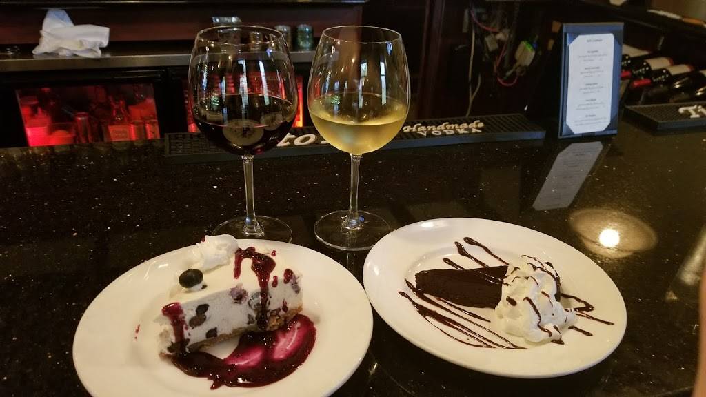 The Station | restaurant | 5 Main St, New Paltz, NY 12561, USA | 8452569447 OR +1 845-256-9447