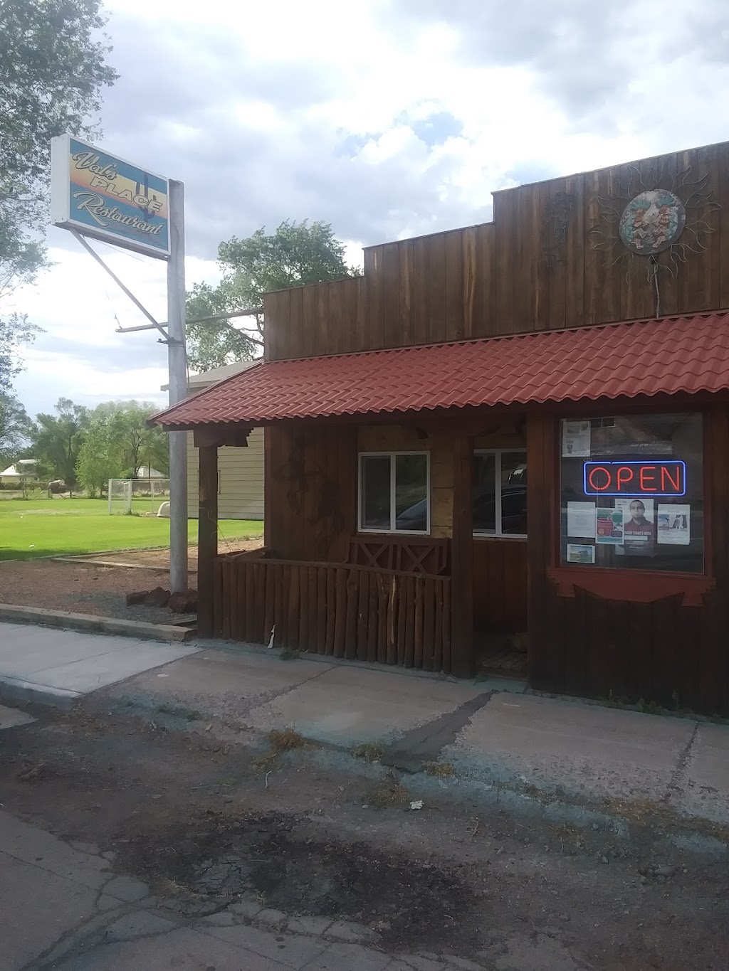 Vals Place | restaurant | 501 Main St, Manassa, CO 81141, USA | 7198435500 OR +1 719-843-5500