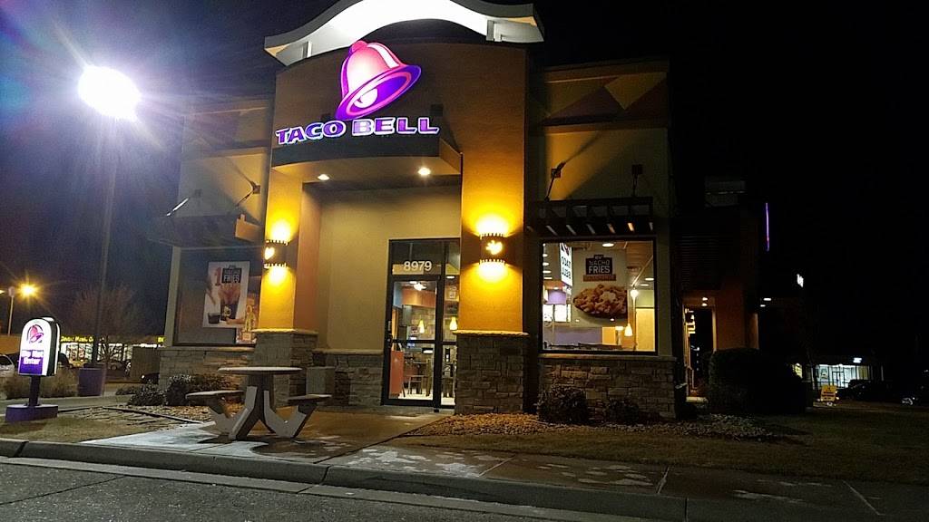 Taco Bell | meal takeaway | 8979 W Central Ave, Wichita, KS 67212, USA | 3167221919 OR +1 316-722-1919