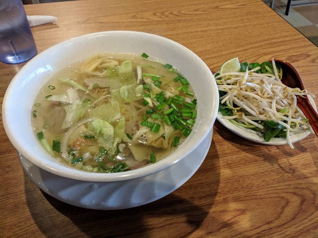 Pho V | restaurant | 2956 W Division St, St Cloud, MN 56301, USA | 3205577712 OR +1 320-557-7712