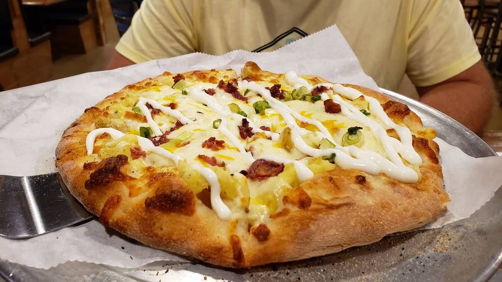 Mountain State Brewing Co | restaurant | 740 Genesis Blvd, Bridgeport, WV 26330, USA | 3048086009 OR +1 304-808-6009