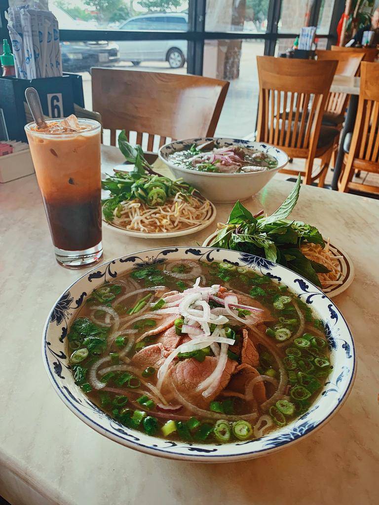 Pho Saigon | restaurant | 15754 Farm to Market Rd 529 #300, Houston, TX 77095, USA | 2814636722 OR +1 281-463-6722