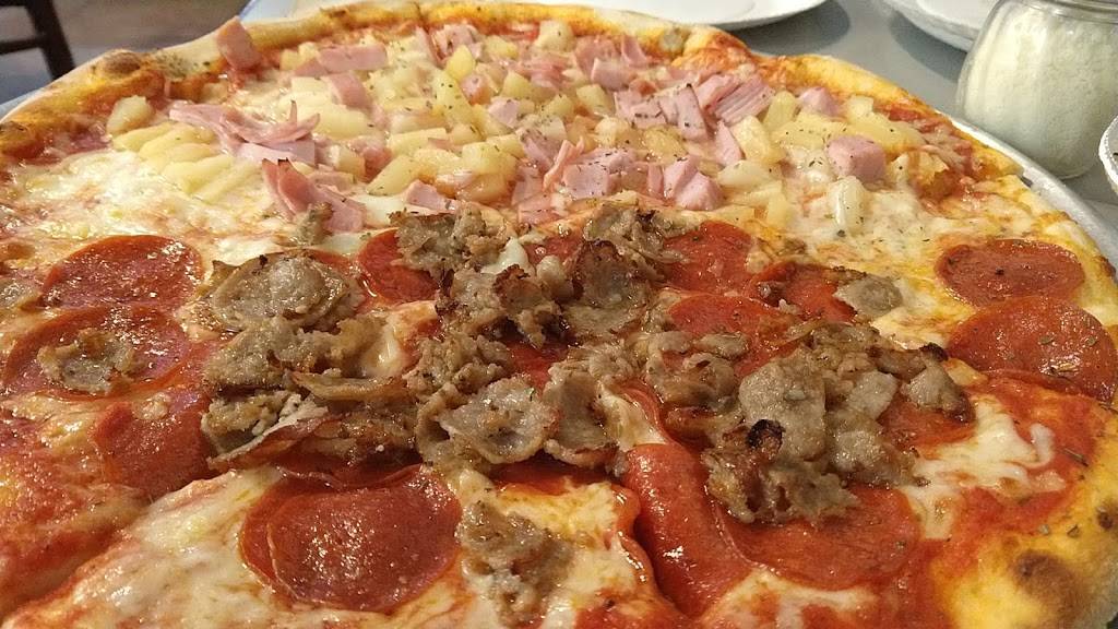 Rennas Pizza Argyle Forest Blvd. | restaurant | 6001 Argyle Forest Blvd #16, Jacksonville, FL 32244, USA | 9047717677 OR +1 904-771-7677