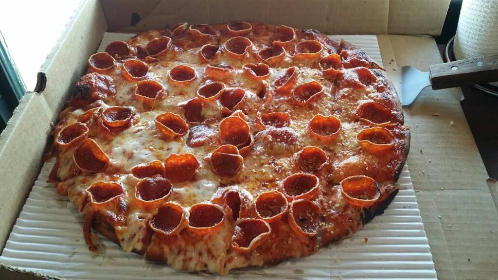 Vicks Gourmet Pizzeria | meal delivery | 7345 E Main St, Reynoldsburg, OH 43068, USA | 6148667392 OR +1 614-866-7392